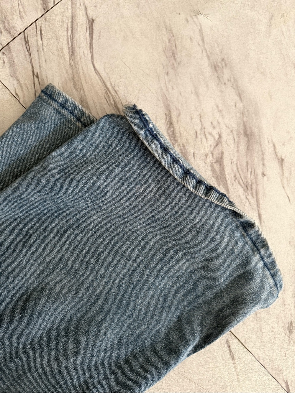 True Religion Becca Mid Rise Bootcut Jean (BUNDLE) - Picture 13 of 15